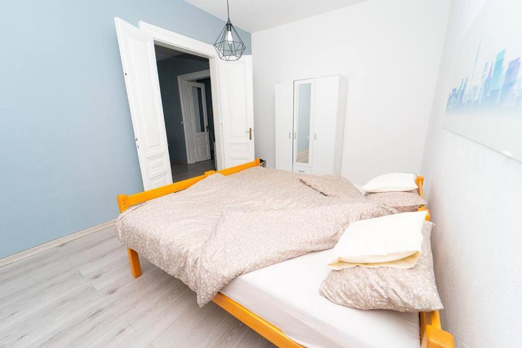 Apartment Beautiful 1bdr In Center Sarajevo