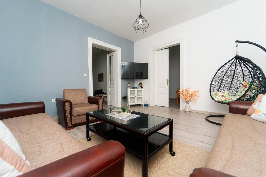 Beautiful 1bdr In Center Sarajevo